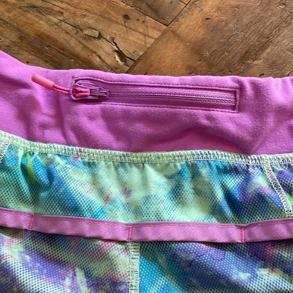 Girls size 7/8 running shorts - Picture 4 of 6